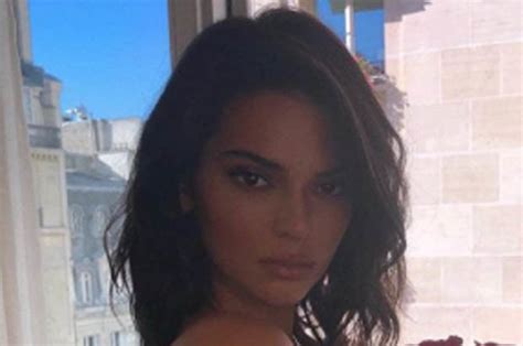 kendall jenner leaks|Kendall Jenner poses completely naked as she。